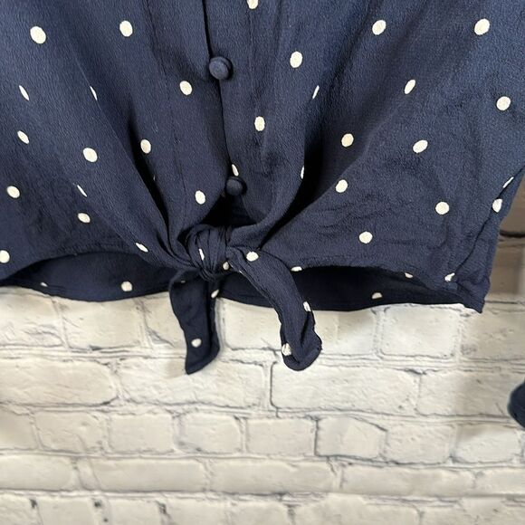 🌼 Rails Navy and White Polka Dot Top - Size XS - Picture 4 of 5